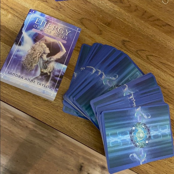 Energy oracle deck - Picture 3 of 3